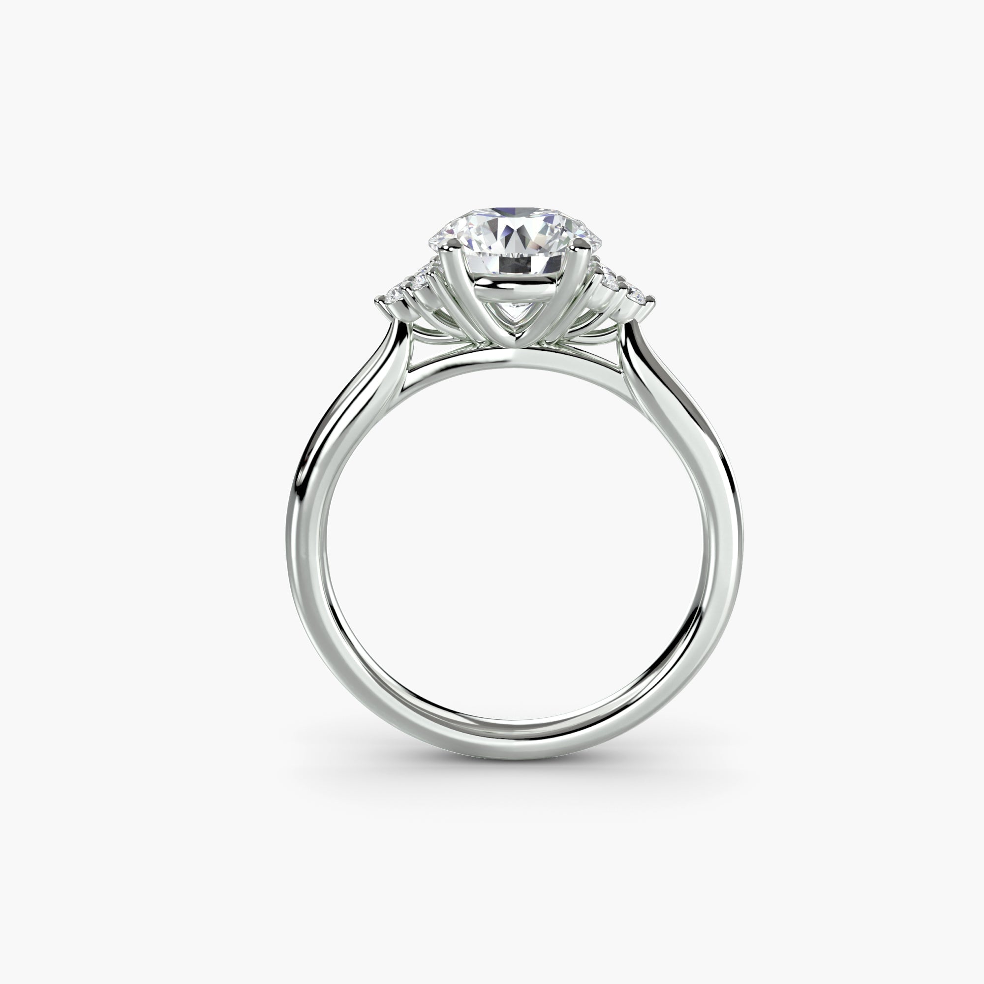 Round Cut Gemstone ring in Gold – front view
