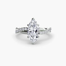 Fine Emerald Setting -ct Gold – close-up