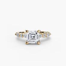Setting Gold with Fine Diamond – close-up