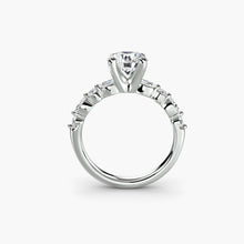 Shimmering Fine Diamond Setting 0.35 ct – front view