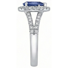 natural round sapphire 2.50ct ring profile view