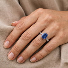 Wedding Solitaire With Accents Ring Emerald Blue Sapphire 3 Carats