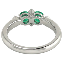 Elegant Gemstone Ring 1 ct – back view