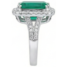 White Gold Green Emerald & Natural Earth Mined Diamond Jewellery 5.80 Carats Gemstone Ring