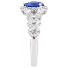 natural round sapphire 2.50ct ring close up detail