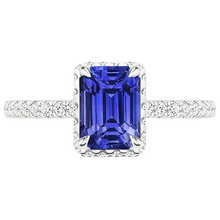 natural emerald sapphire 4.25ct ring on white background