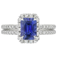 natural emerald sapphire 5ct ring top view