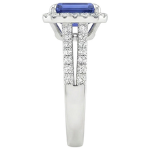 natural emerald sapphire 5ct ring on white background