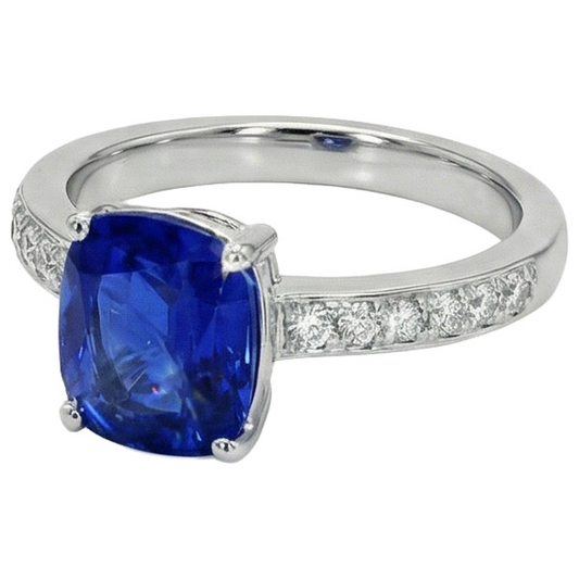 natural round sapphire 6ct ring front view