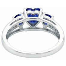 natural round sapphire 2ct ring top view