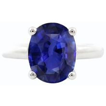 White Gold Solitaire Oval Shaped Ceylon Sapphire Ring 1.50 Carats