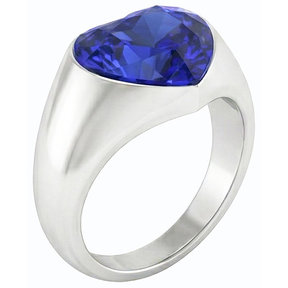 natural heart sapphire 3ct watch top view