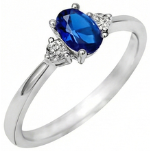 natural round sapphire 4.50ct ring front view