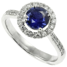 natural round sapphire 2.5ct ring close up detail