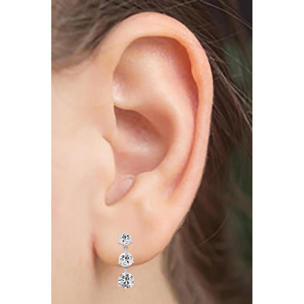 High-End Brilliant Diamond Earrings 1.50 ct – angle view