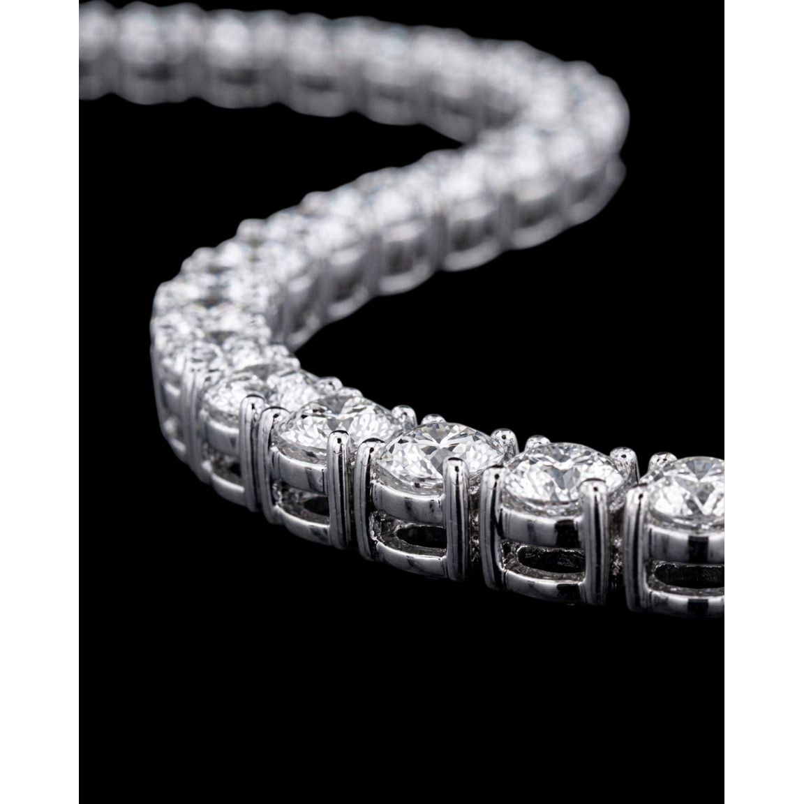 White Gold 9 Carat Lab Grown Diamonds Tennis Necklace 14K