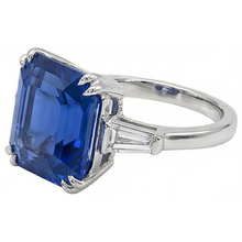 natural emerald sapphire 4.50ct ring top view