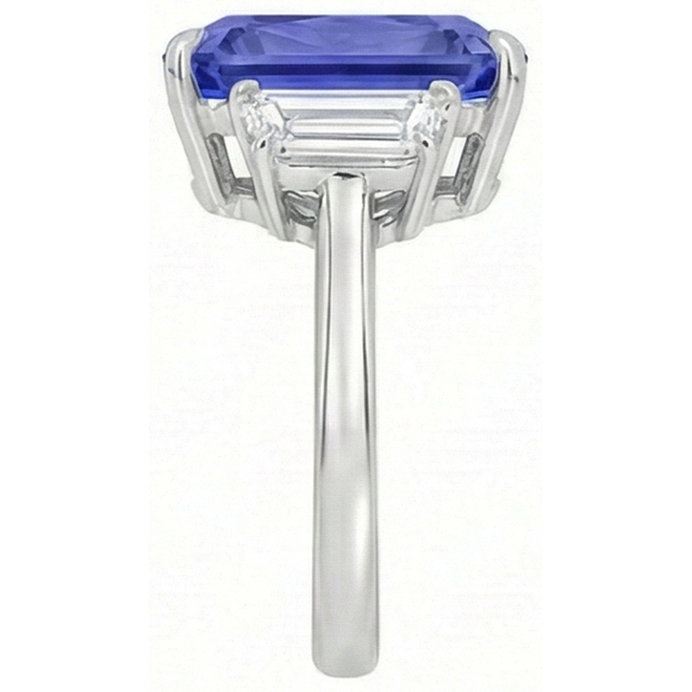 natural radiant sapphire 5.50ct ring close up detail