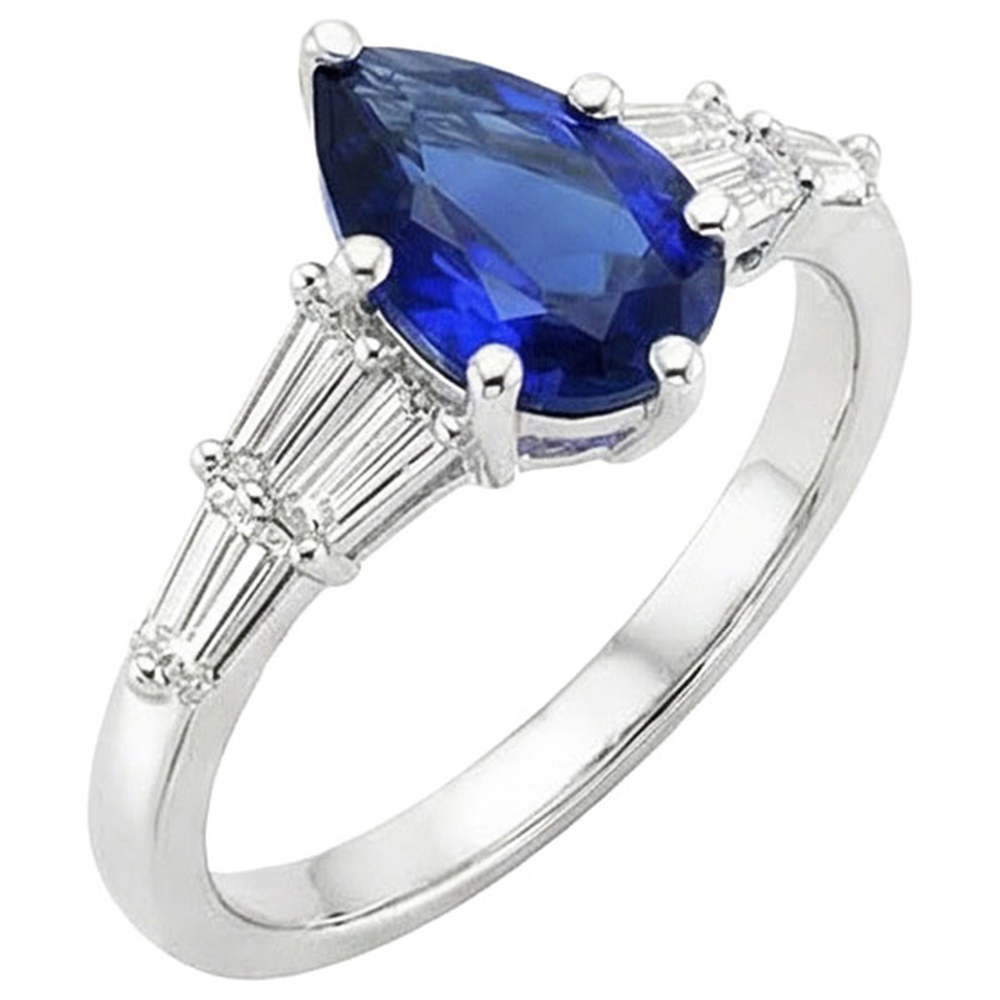 natural pear sapphire 4ct ring top view