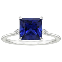 Women Engagement Ring Blue Sapphire and Natural Earth Mined Diamond 5.25 Carat