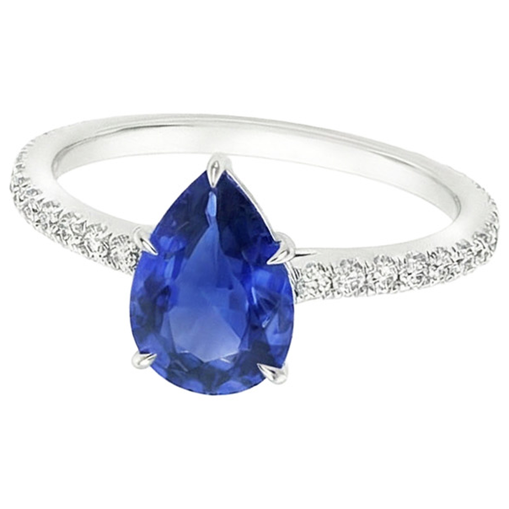 natural round sapphire 4ct ring top view
