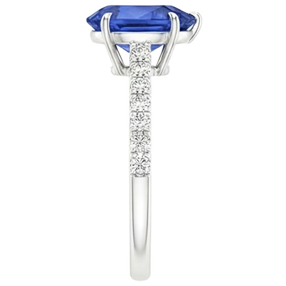 natural round sapphire 4ct ring on white background