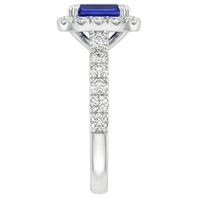 natural emerald sapphire 5ct ring on white background