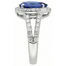 natural round sapphire 4.75ct ring on white background
