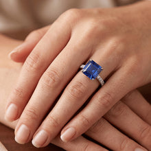Women Solitaire Accent Ring Blue Sapphire and Natural Earth Mined Diamond 5.5 Carat