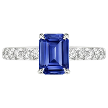 natural emerald sapphire 4.50ct ring profile view