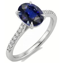 natural round sapphire 3.50ct ring top view