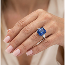 natural emerald sapphire 4.50ct ring with diamond accents