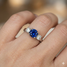 natural round sapphire 1.50ct ring with diamond accents