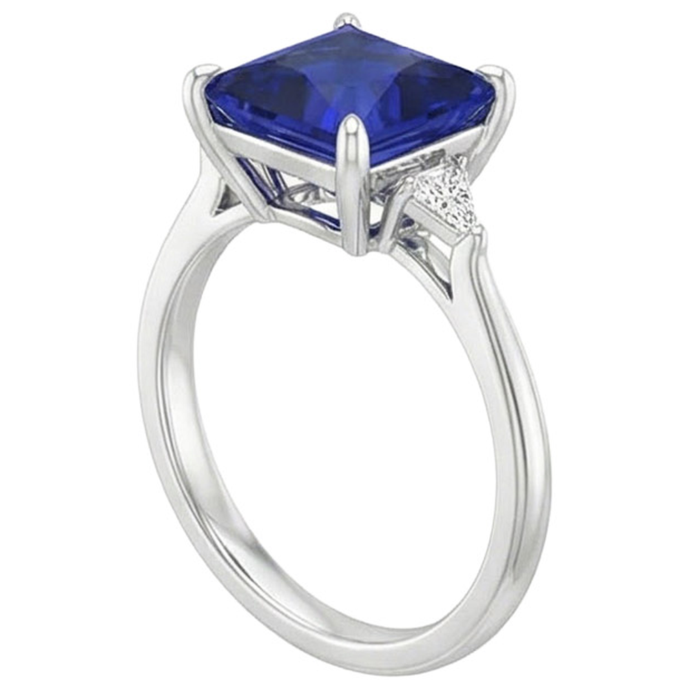natural round sapphire 5.25ct ring close up detail