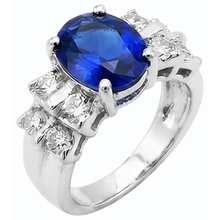 natural round sapphire 2.50ct ring front view