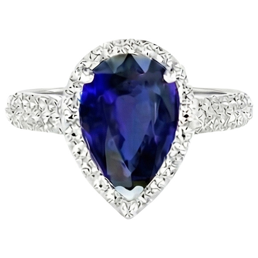 natural round sapphire 4ct ring close up detail