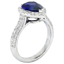 natural round sapphire 4ct ring top view