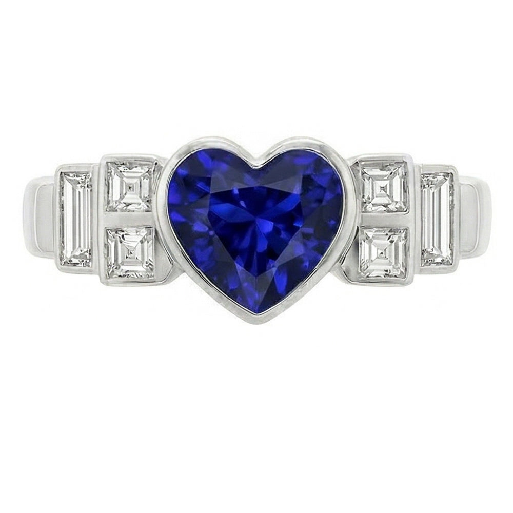 natural heart sapphire 2.50ct watch close up detail