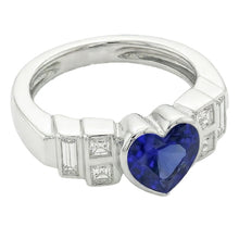 natural heart sapphire 2.50ct watch top view