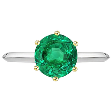 Earth-Mined Fine Emerald Precious Stone Ring – profile view
