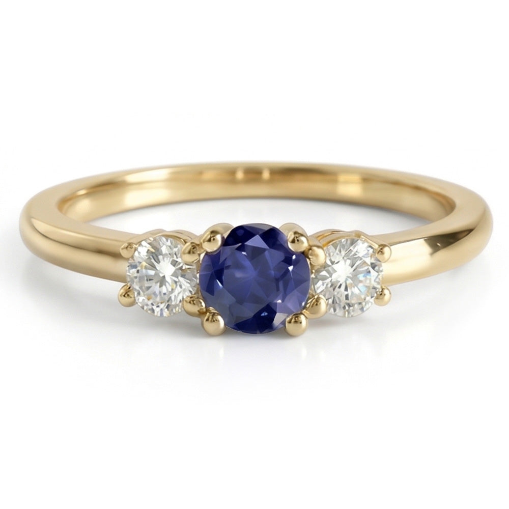 natural round sapphire 1.50ct ring close up detail