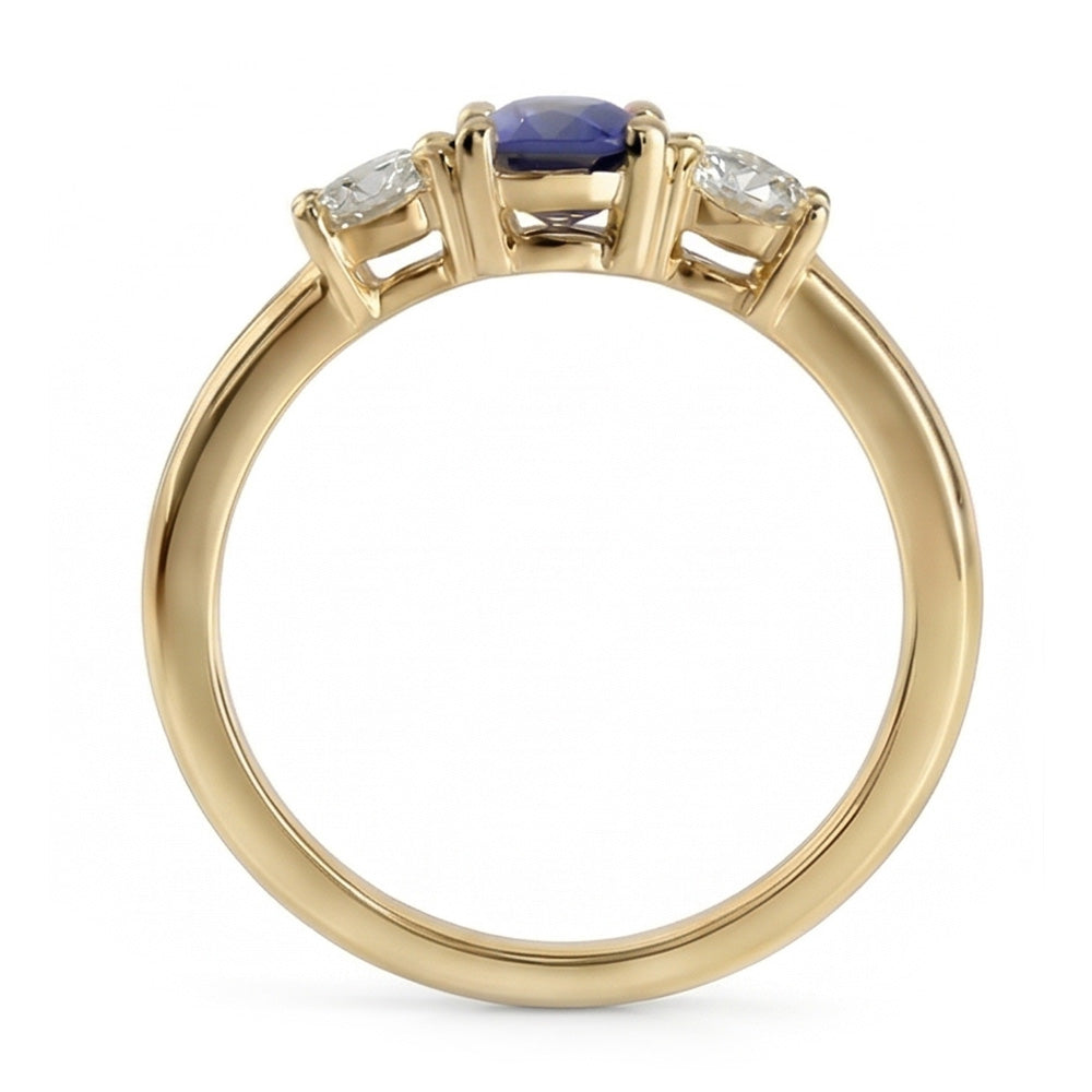 natural round sapphire 1.50ct ring top view