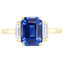 Yellow Gold Emerald Gemstone Ring Baguette Natural Earth Mined Diamonds 5 Carats 3 Stone