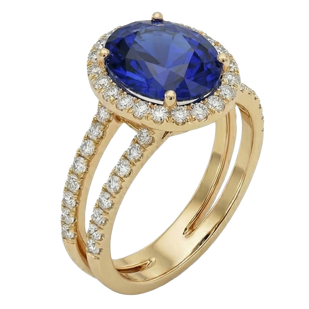 natural round sapphire 7ct ring close up detail