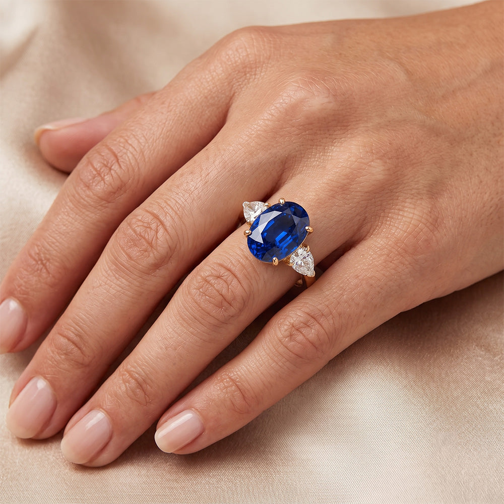 Yellow Gold Oval Blue Sapphire & Pear Natural Earth Mined Diamond 3 Stone Ring 5.25 Carats