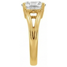 Old Mine Cut Diamond ring in 14K Yellow Gold – profile view