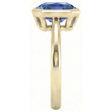 Yellow Gold Solitaire Bezel Set Ceylon Sapphire Ring 5 Carats