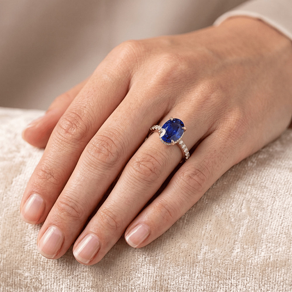 Yellow Gold Solitaire Oval Blue Sapphire Ring With Accents 4 Carats
