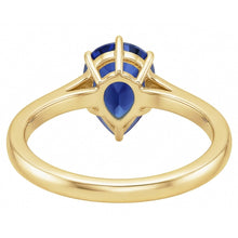 Yellow Gold Solitaire Ring Teardrop Style Ceylon Sapphire 2.50 Carats