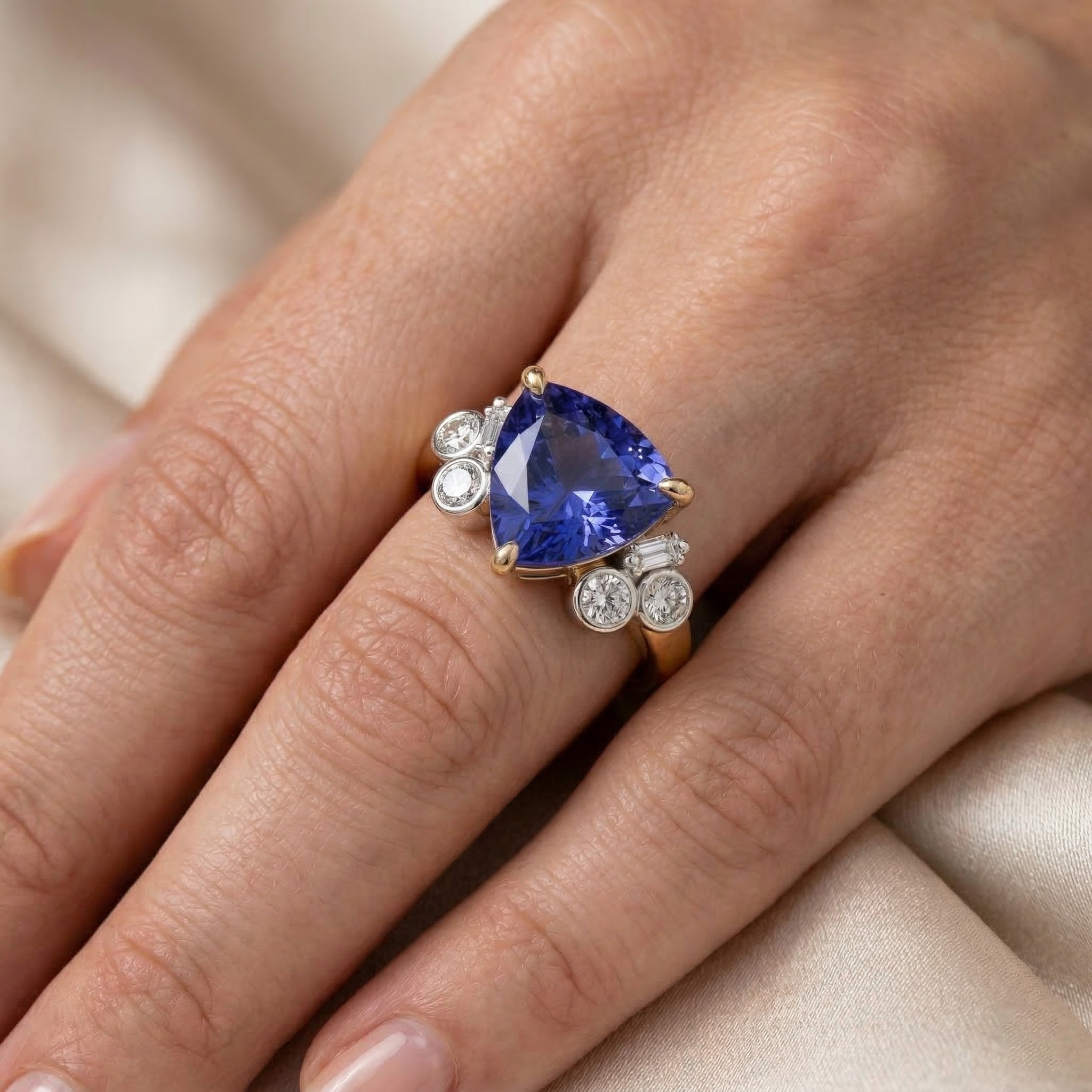 Yellow Gold Trillion Cut Sri Lanka Sapphire Natural Earth Mined DIAMOND ( NOT LAB GROWN )s 6.11 Ct. Ring
